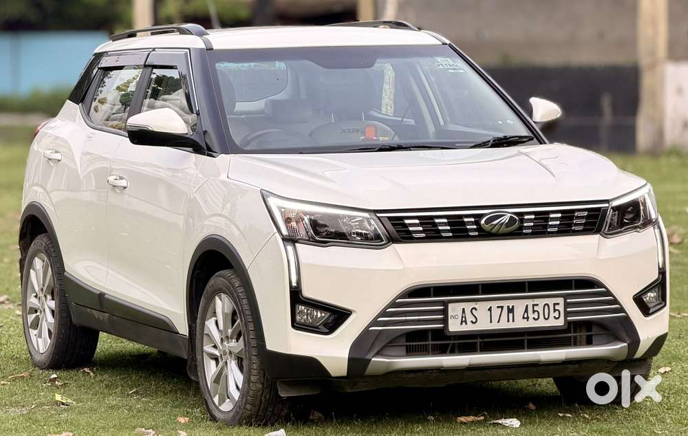 Mahindra Xuv300 W8, 2022, Petrol