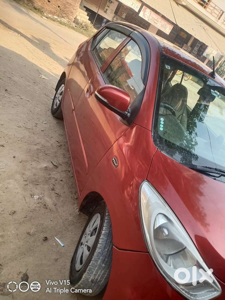 Hyundai 2012 Car Manual