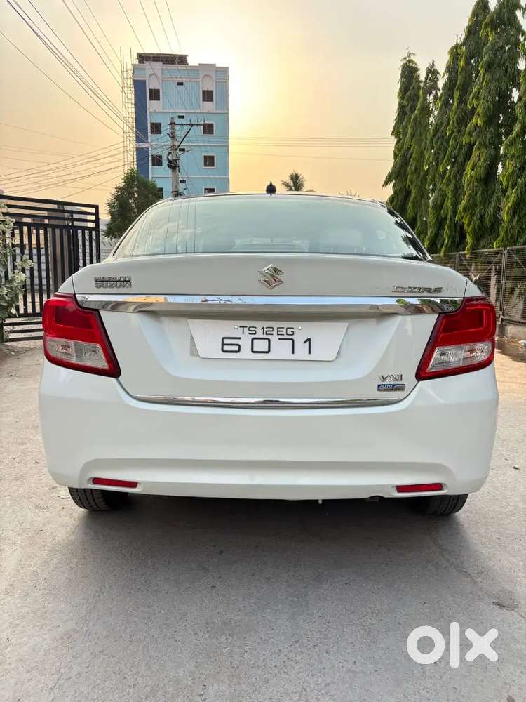 Maruti Suzuki Dzire 2017 Petrol Well Maintained