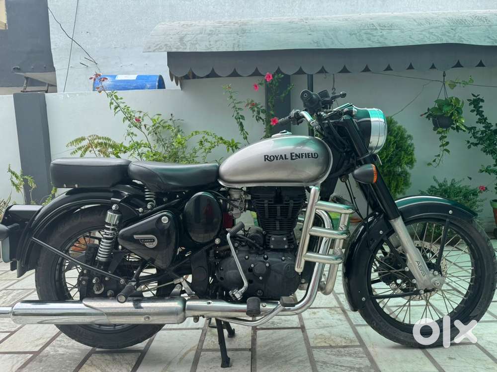 Enfield Bikes Classic 350 Mercury Silver Royal Enfield Classic 350