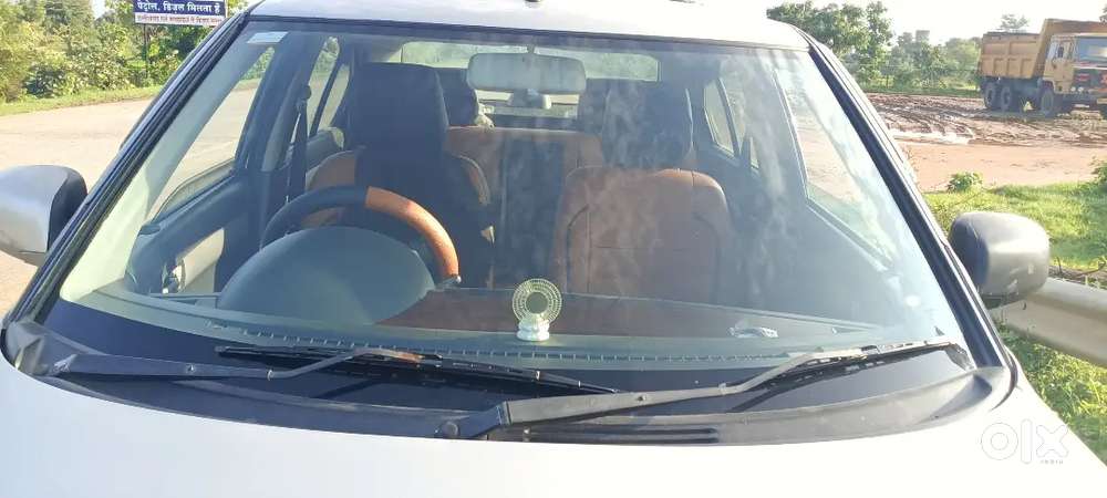 Maruti Suzuki Dzire 1.2 Vxi 2011