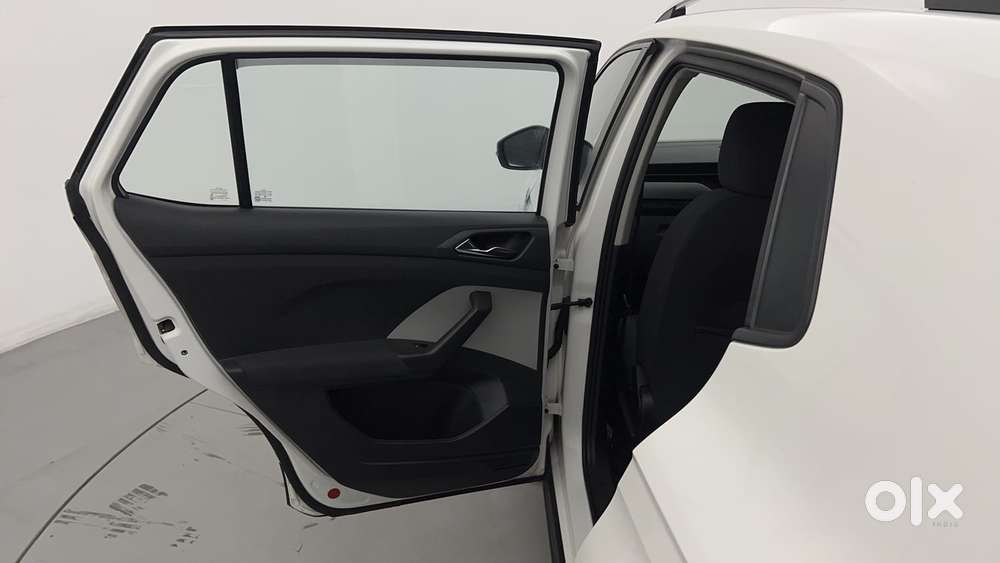 Skoda Kushaq 1.0 Tsi Ambition At, 2022, Petrol