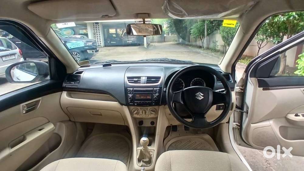 Maruti Suzuki Swift Dzire Vxi Optional, 2014, Petrol