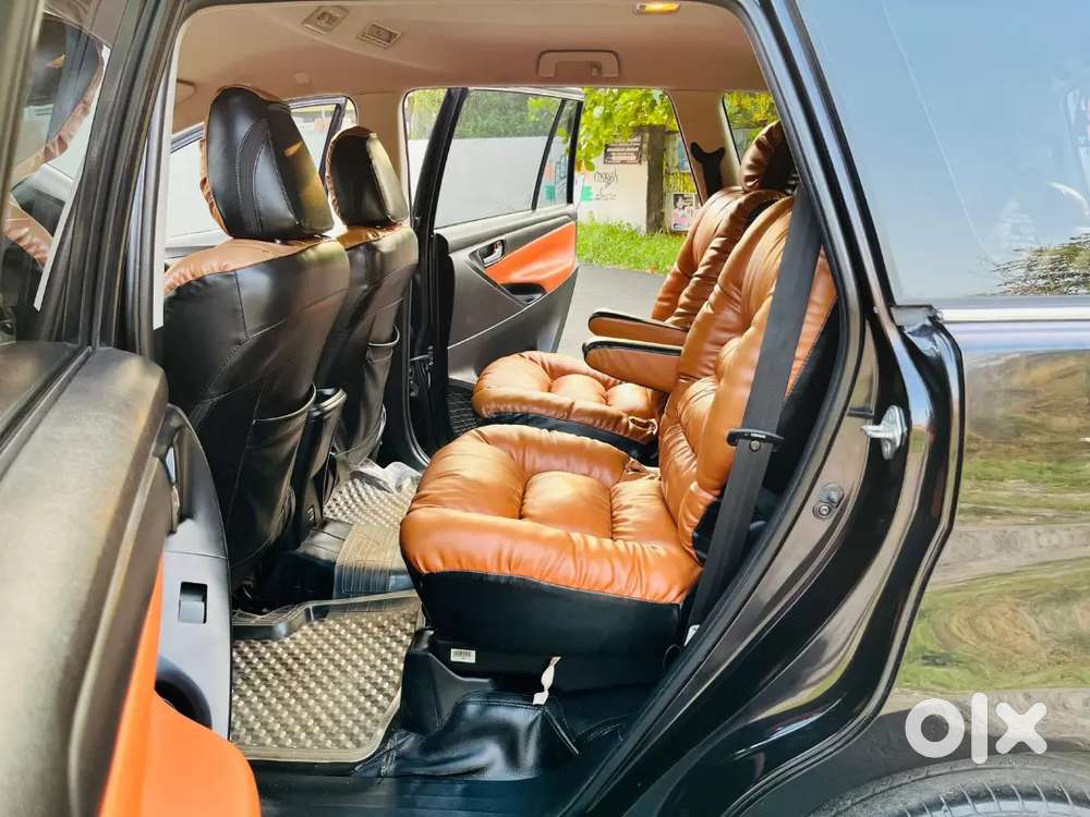 Toyota Innova Crysta 2021