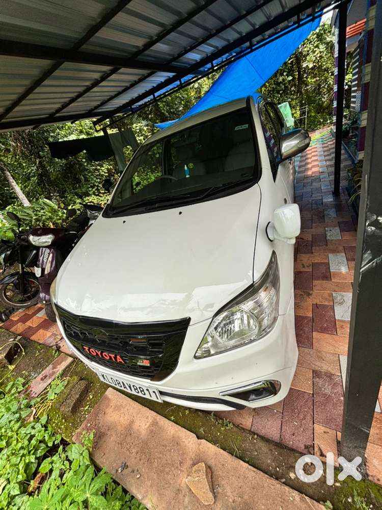 Toyota Innova Diesel 2011