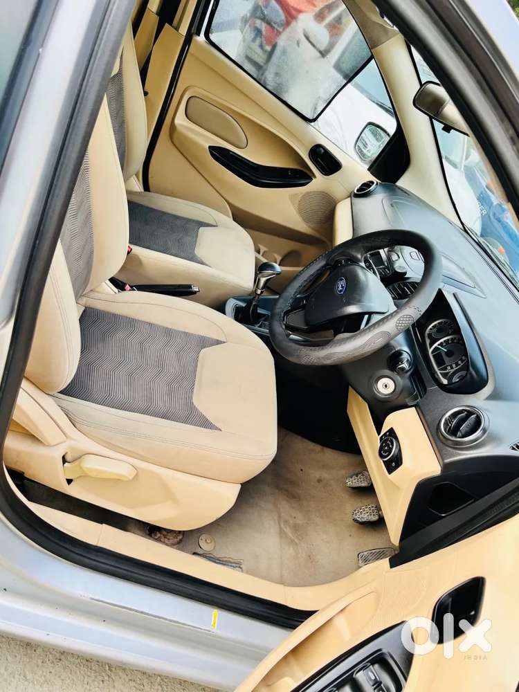 Ford Figo Aspire Titanium Blu, 2018, Petrol