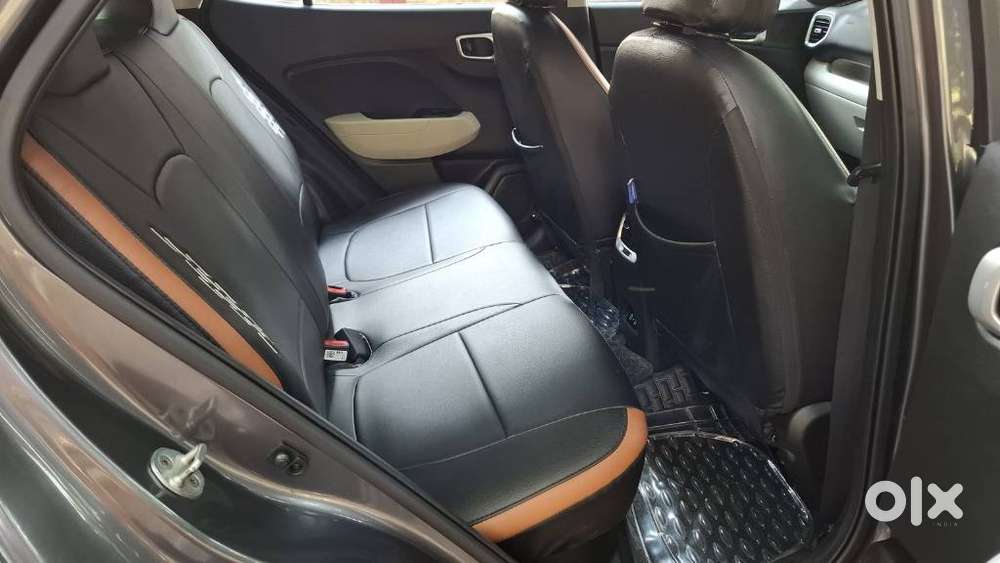 Hyundai Venue 1.2 S (o), 2022, Petrol