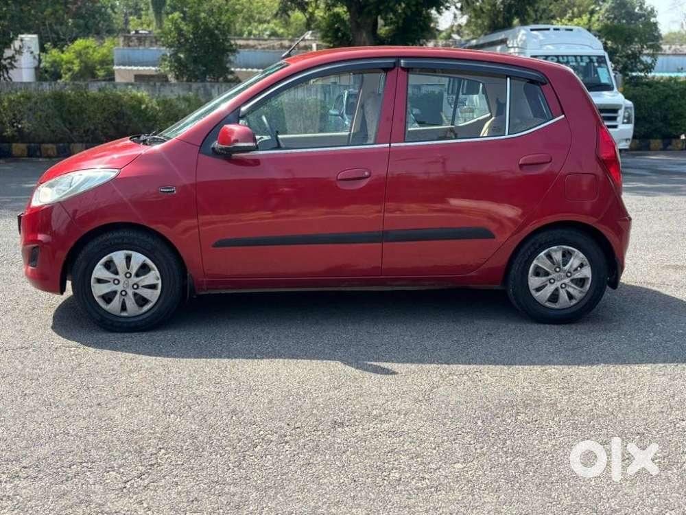 Hyundai I10 Magna 1.1l, 2011, Cng & Hybrids