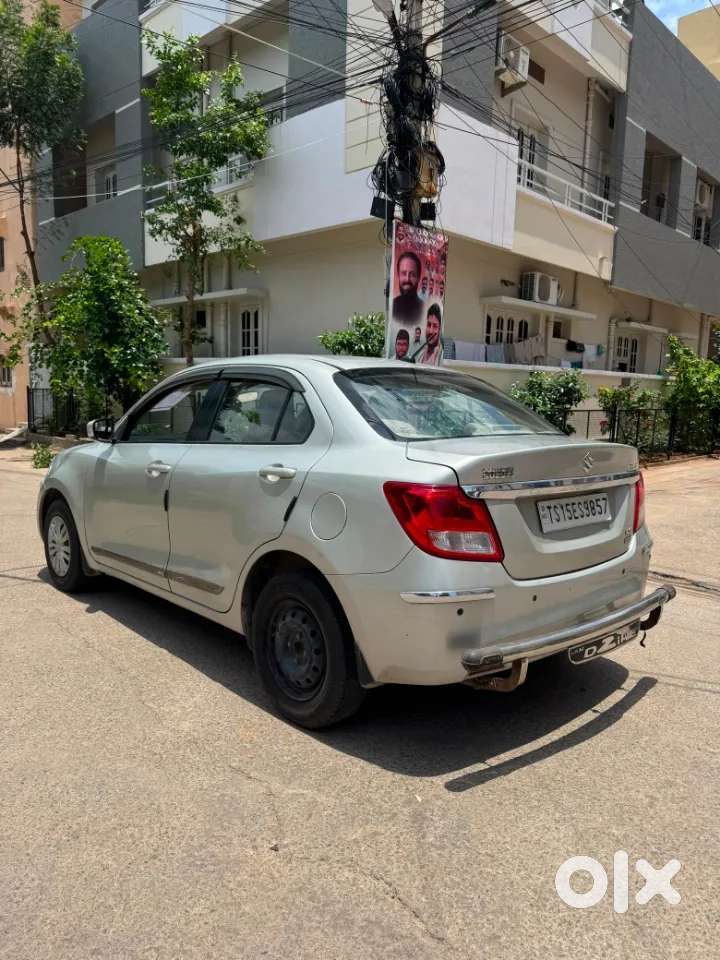 Maruti Suzuki Dzire 1.2 Vxi Amt, 2018, Petrol