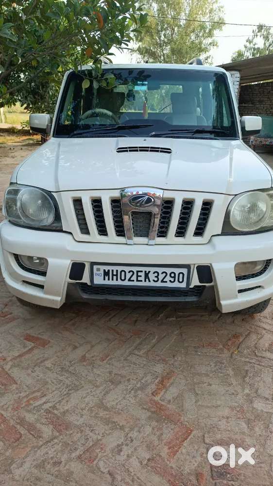 Mahindra Scorpio 2013 Diesel Well Maintained