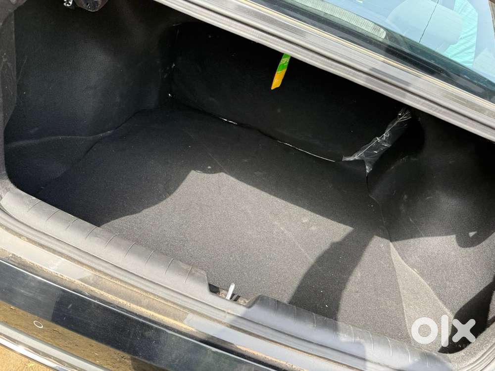Hyundai Verna 2025 Petrol Well Maintained
