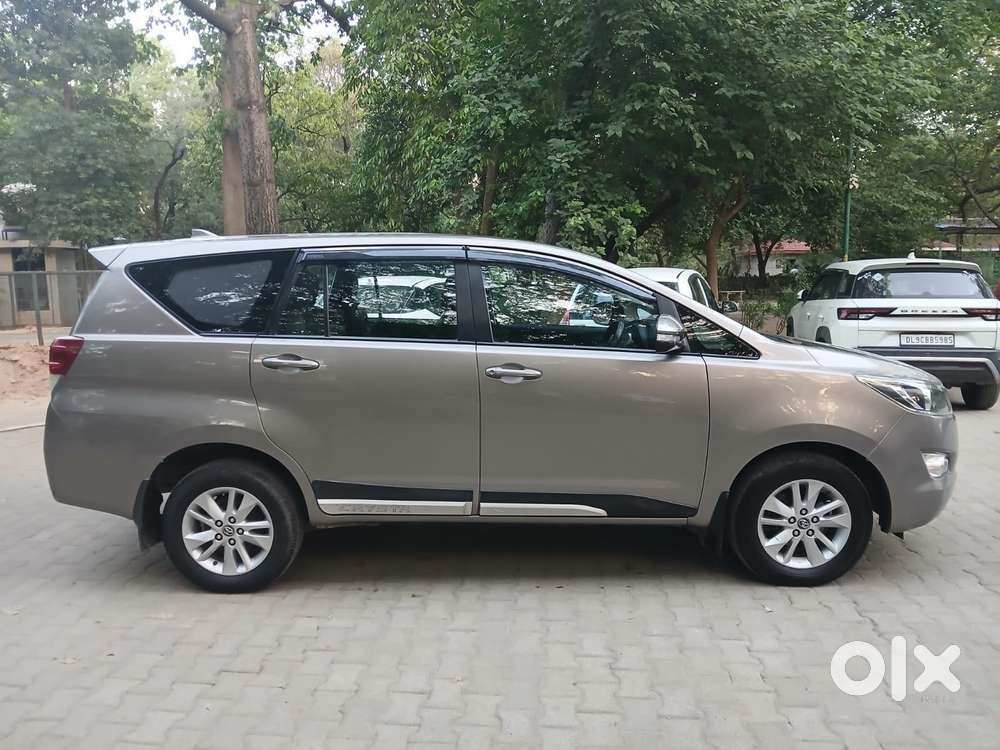 Toyota Innova Crysta 2.4 Gx Limited Edition At 7 Str, 2019, Diesel