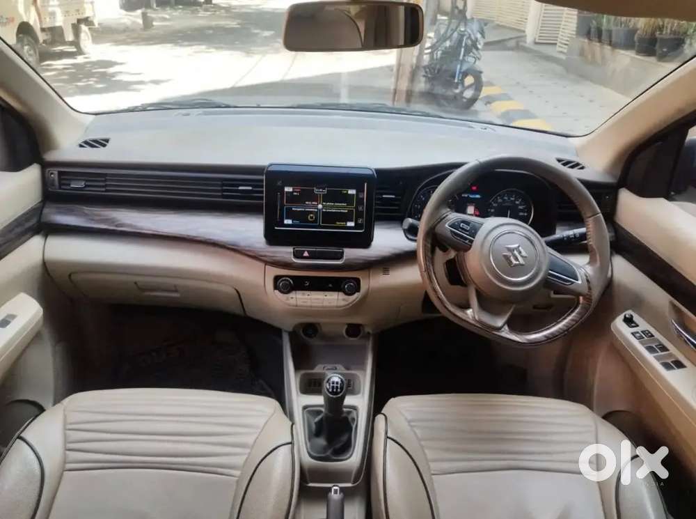 Maruti Ertiga Zxi Plus Hybrid With Petrol Fully Loaded Vehicle