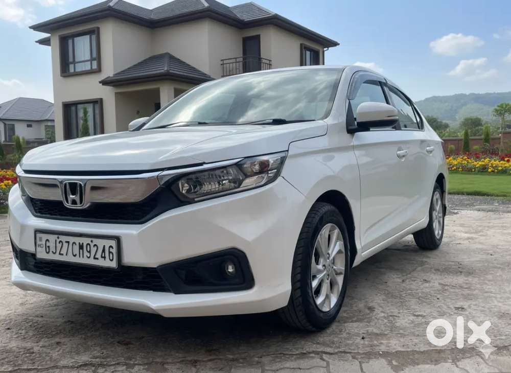 Full Insurance 
Alloy Wheel
Push Start
5 Wheels Brand New