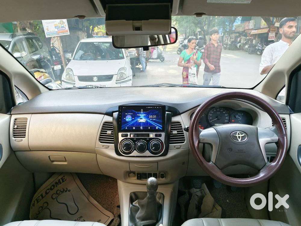 Toyota Innova 2.5 G (diesel) 8 Seater, 2013, Diesel