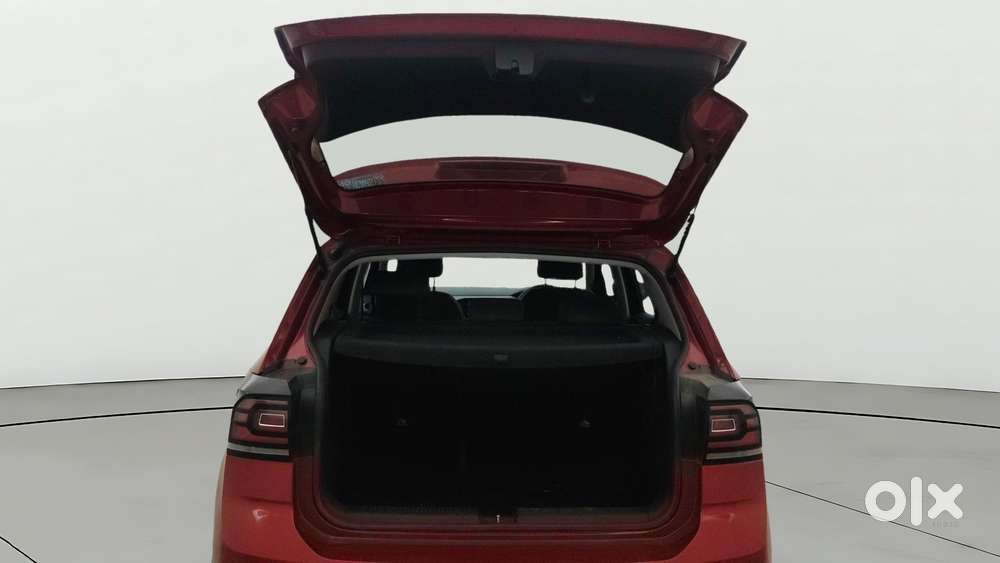 Volkswagen Taigun Topline 1.0 Tsi Mt (electric Seats), 2024, Petrol