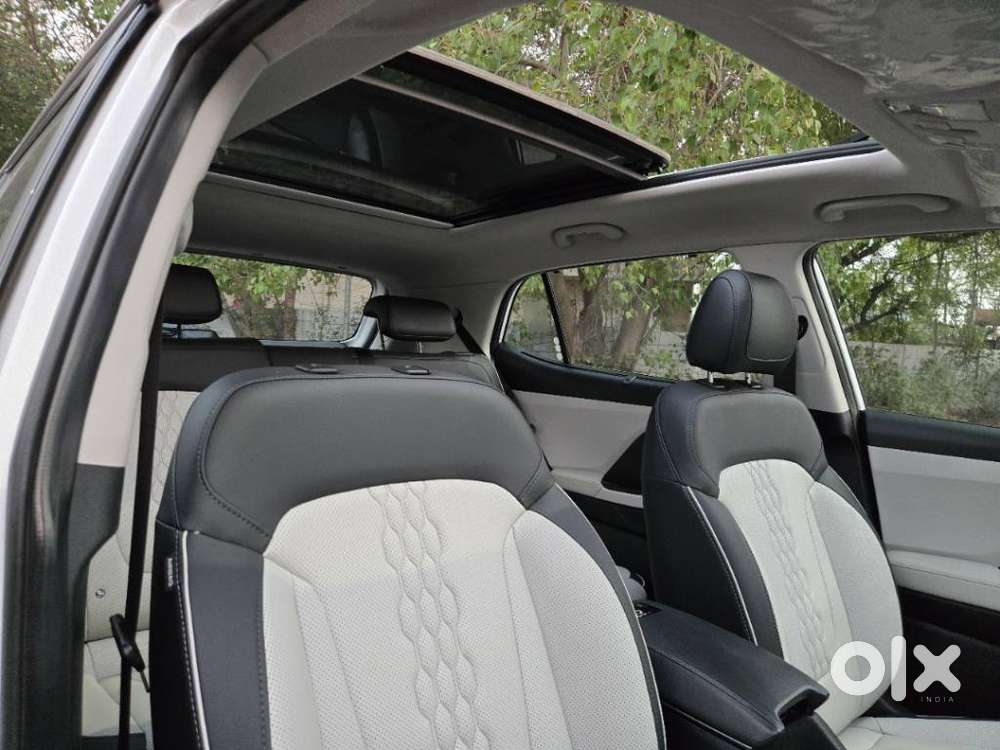 Hyundai Creta Sx (o) 1.5 Petrol Cvt, 2023, Petrol