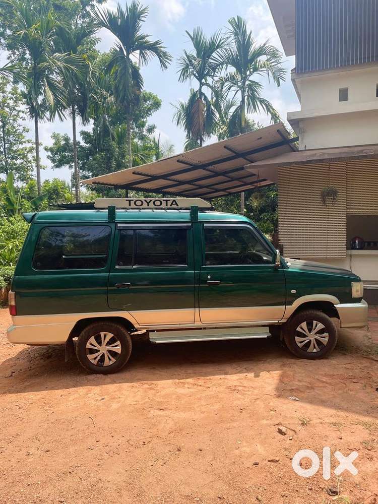 Toyota Qualis 2002 Diesel Well Maintained (used For Personal Purpose)