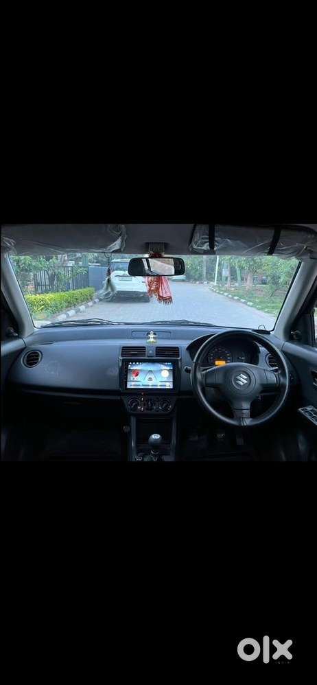 Maruti Suzuki Swift Dzire Tour 2014 Diesel Well Maintained