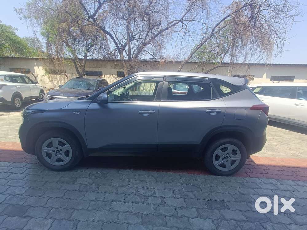 Maruti Suzuki Xl6 1.5 Alpha At, 2020, Petrol