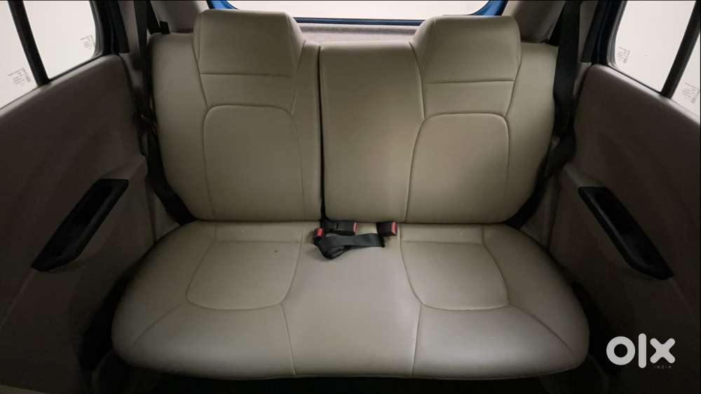 Maruti Suzuki Celerio 1.0 Vxi Amt, 2014, Petrol