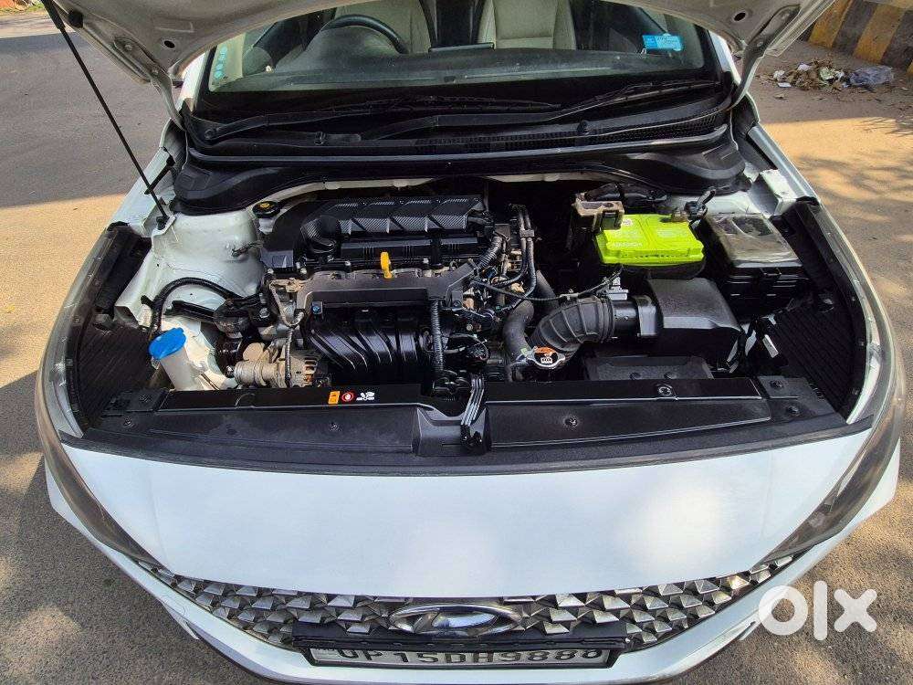Hyundai Verna 1.5 Sx (o) Petrol Mt, 2020, Petrol