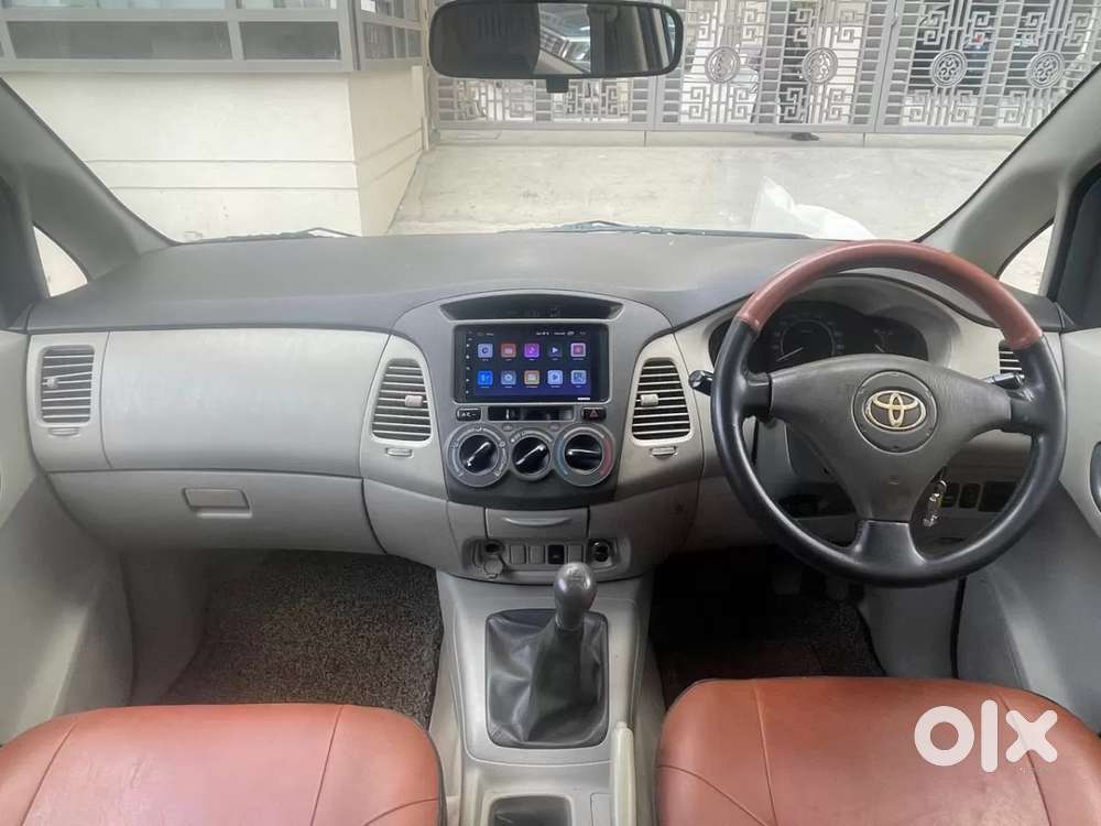 Toyota Innova, 2011, Diesel