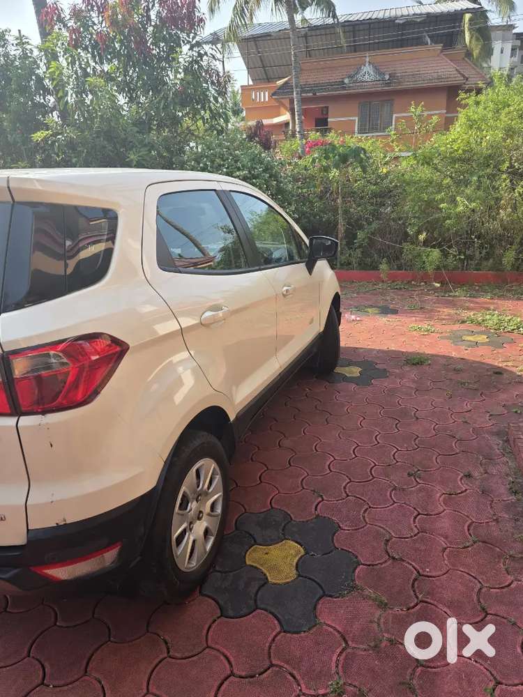 Full Showroom Service Single Use Good Condition