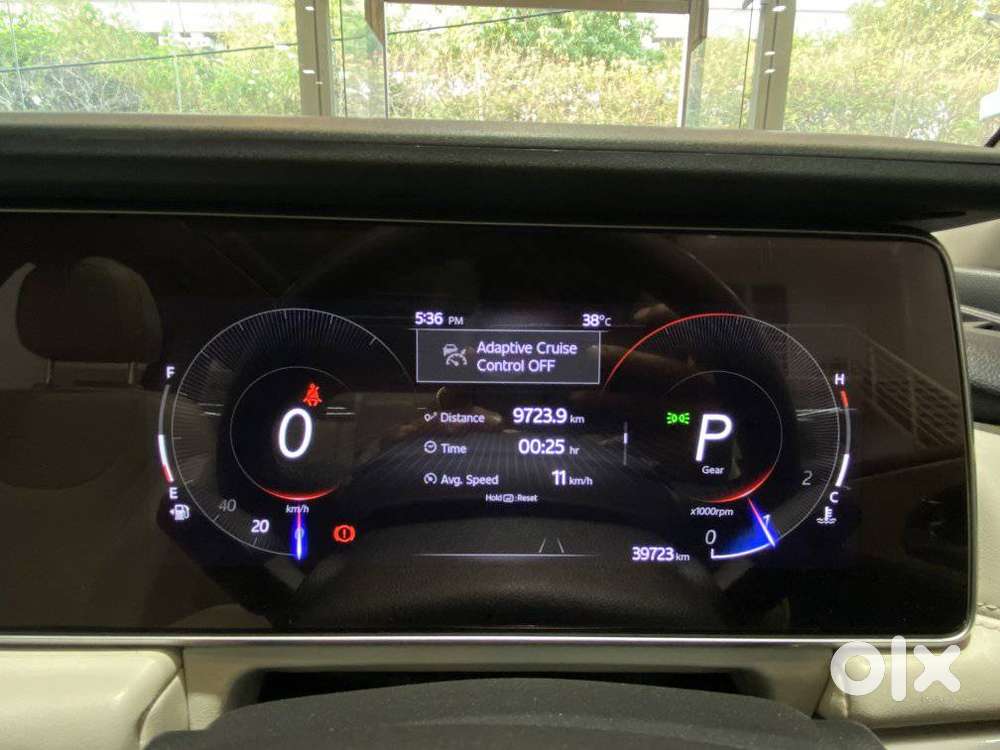 Mahindra Xuv700 2.2 Ax 7 Diesel At Luxury Pack Str, 2023, Diesel