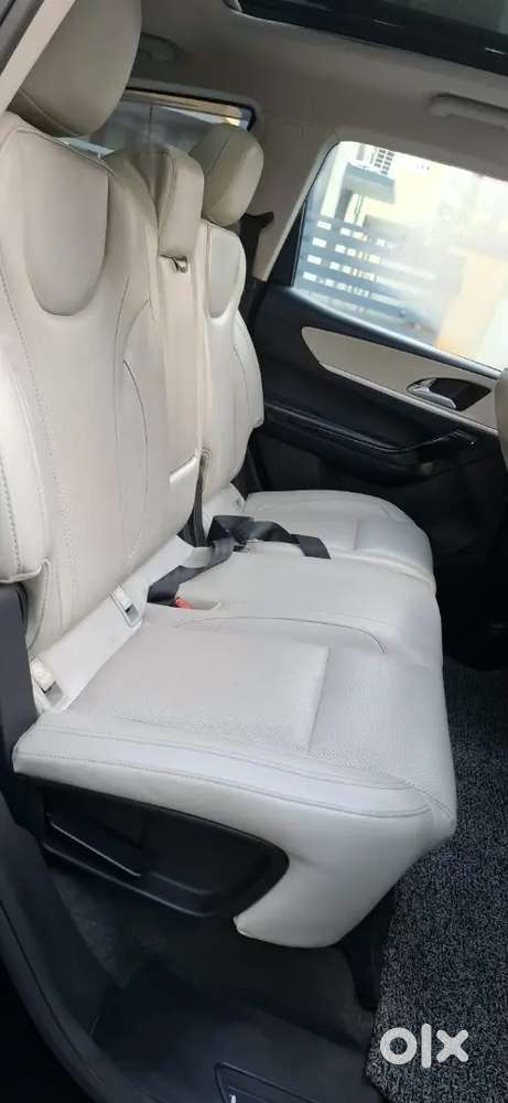 Mahindra Xuv700 Diesel At 2024
