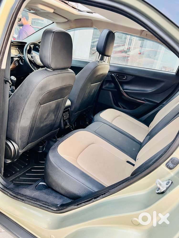 Tata Nexon Xz Plus Luxs Kaziranga, 2022, Petrol