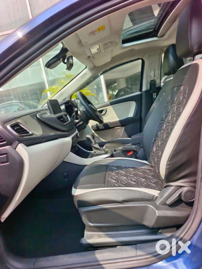 Tata Altroz Xza Plus (s), 2023, Petrol