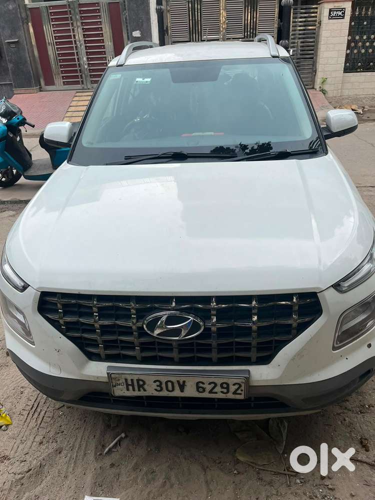 Hyundai Venue Petrol 2020