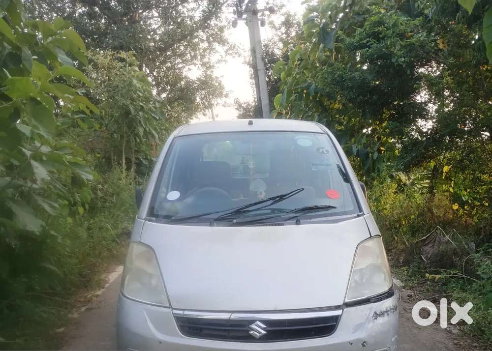 Maruti Suzuki Zen Estilo Lxi 2010