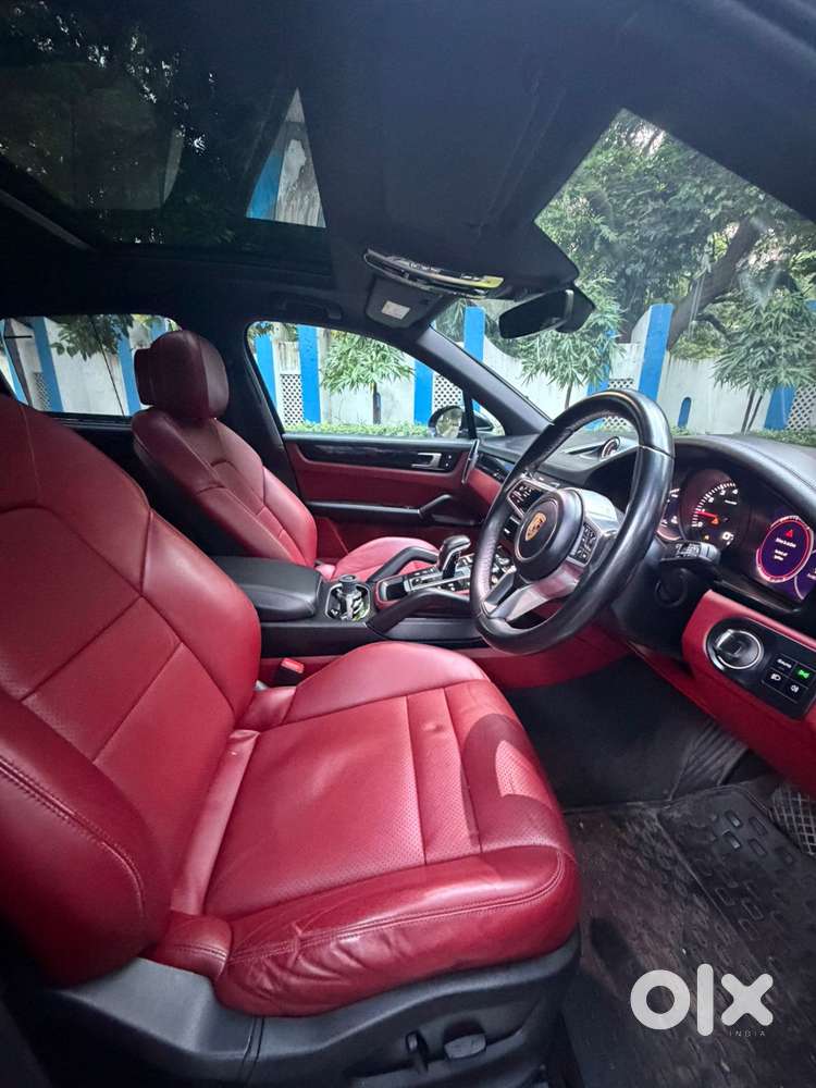 Porsche Cayenne Base, 2022, Petrol
