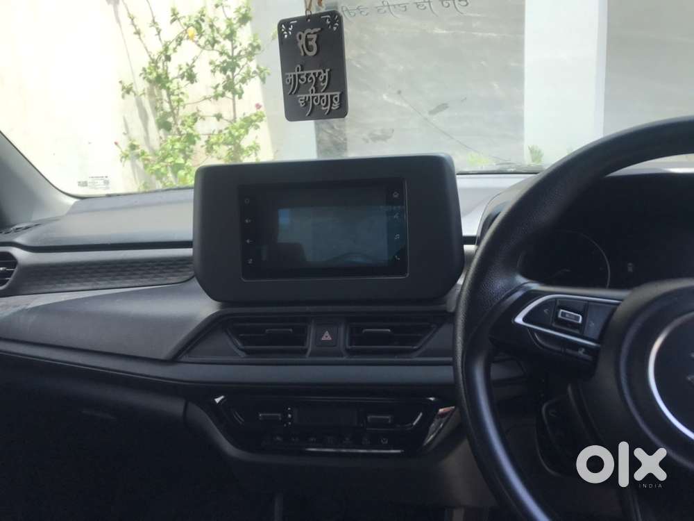 Maruti Suzuki New-gen Swift 2024 Petrol Well Maintained