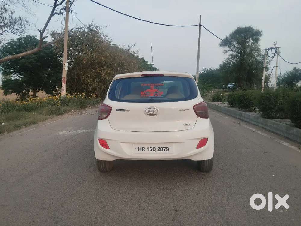 Hyundai Grand I10 2015 Diesel 72000 Km Driven