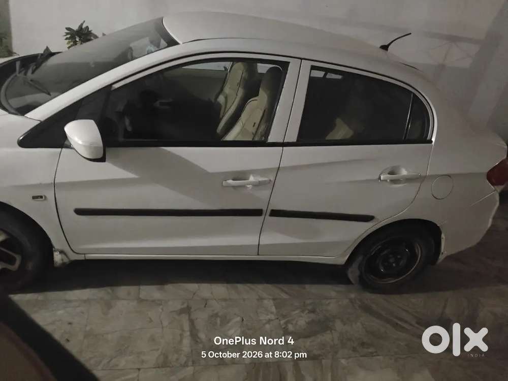 Honda Amaze 1.5 E 2014