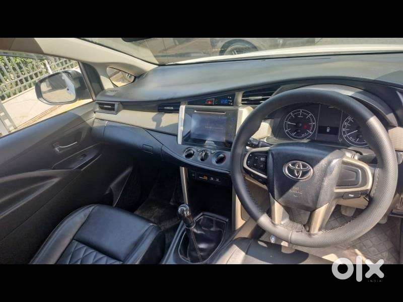 Toyota Innova Crysta 2.4 Gx Mt, 2019