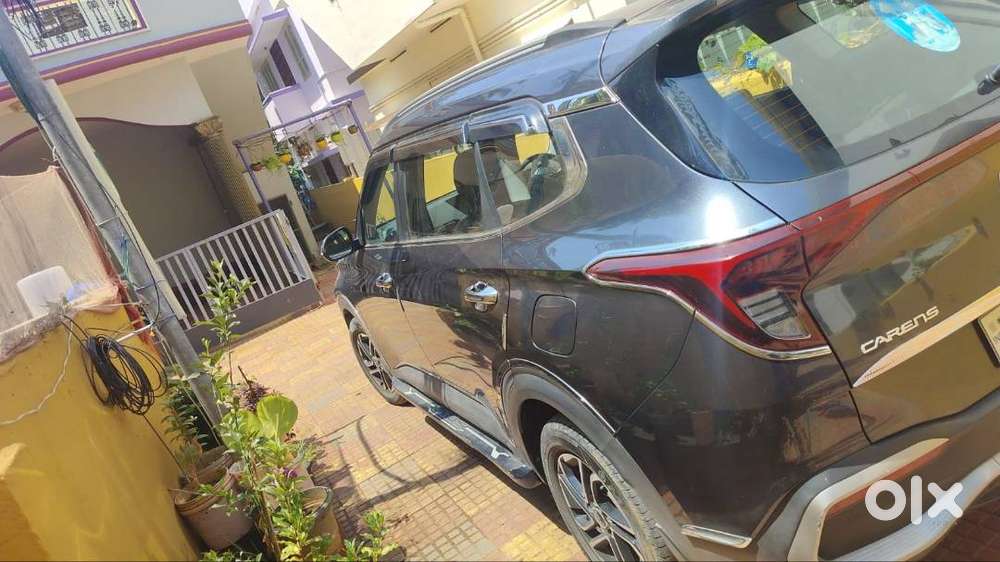 Kia Carens 2023  1st Owner  40,000 Km  Excellent Condition
