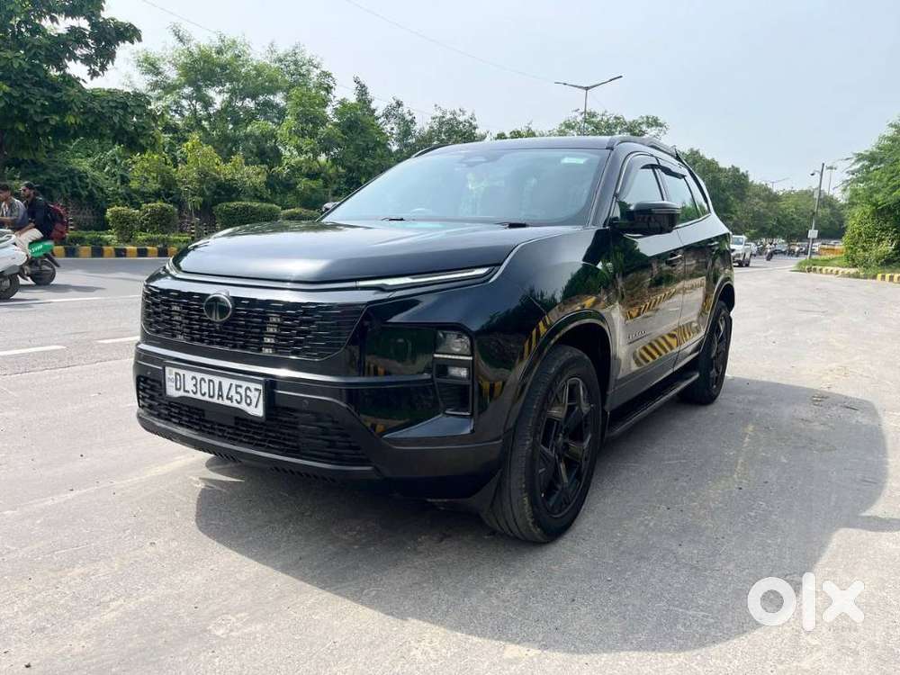 Tata Safari Accomplished Plus Dark Edition, 2024, Diesel