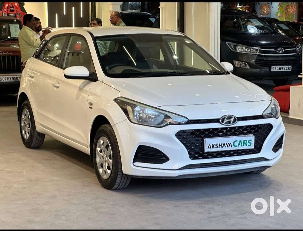 Hyundai I20 1.4 Magna At, 2018, Petrol