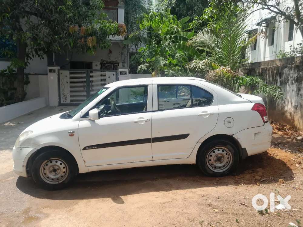 Shift Dizire 2016 Ka White Colour
