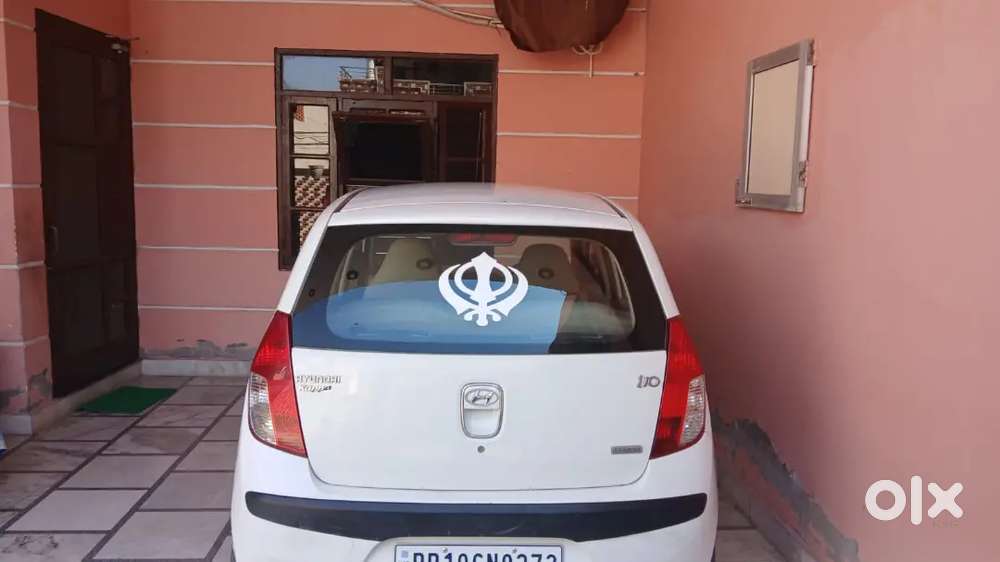 Hyundai Aura 2010 Second-owner