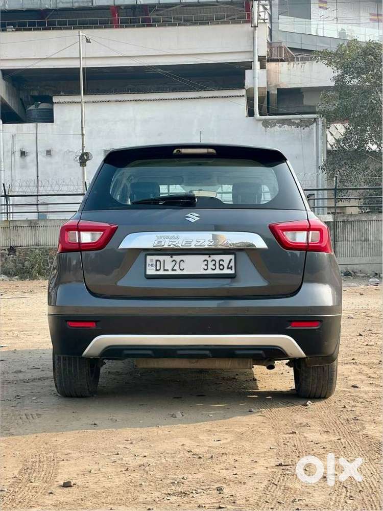 Maruti Suzuki Brezza 1.5 Zxi Plus Smart Hybrid, 2022, Cng & Hybrids