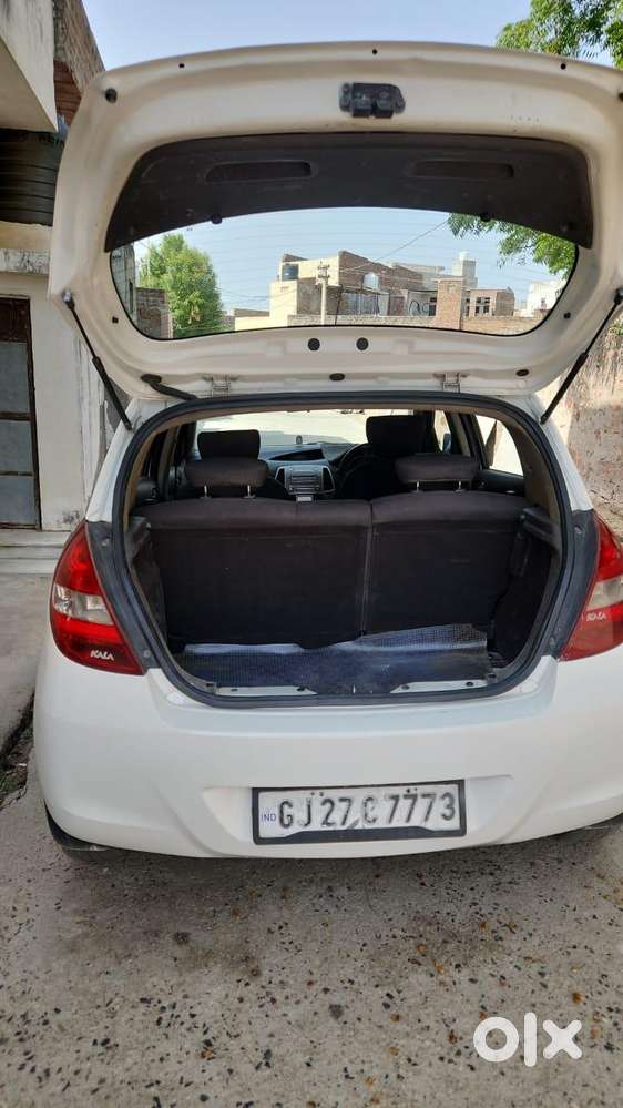 Hyundai I20 Sportz 1.4 Crdi, 2011, Diesel