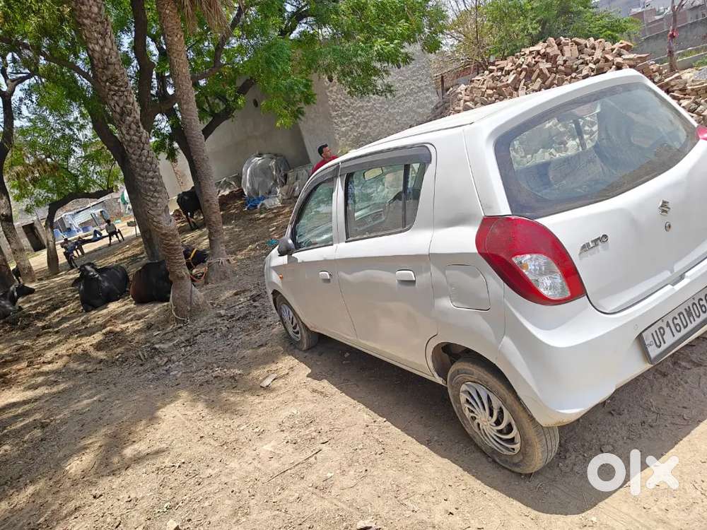 Car 24 Or Spinny Wale Msg Na Kare