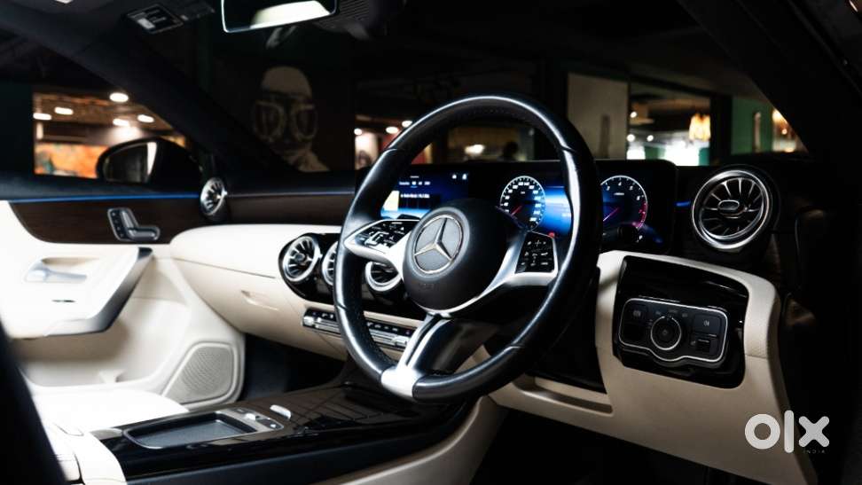 Mercedes-benz A-class Limousine 200, 2023, Petrol