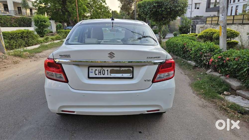 Maruti Suzuki Swift Dzire Vxi Optional, 2018, Petrol