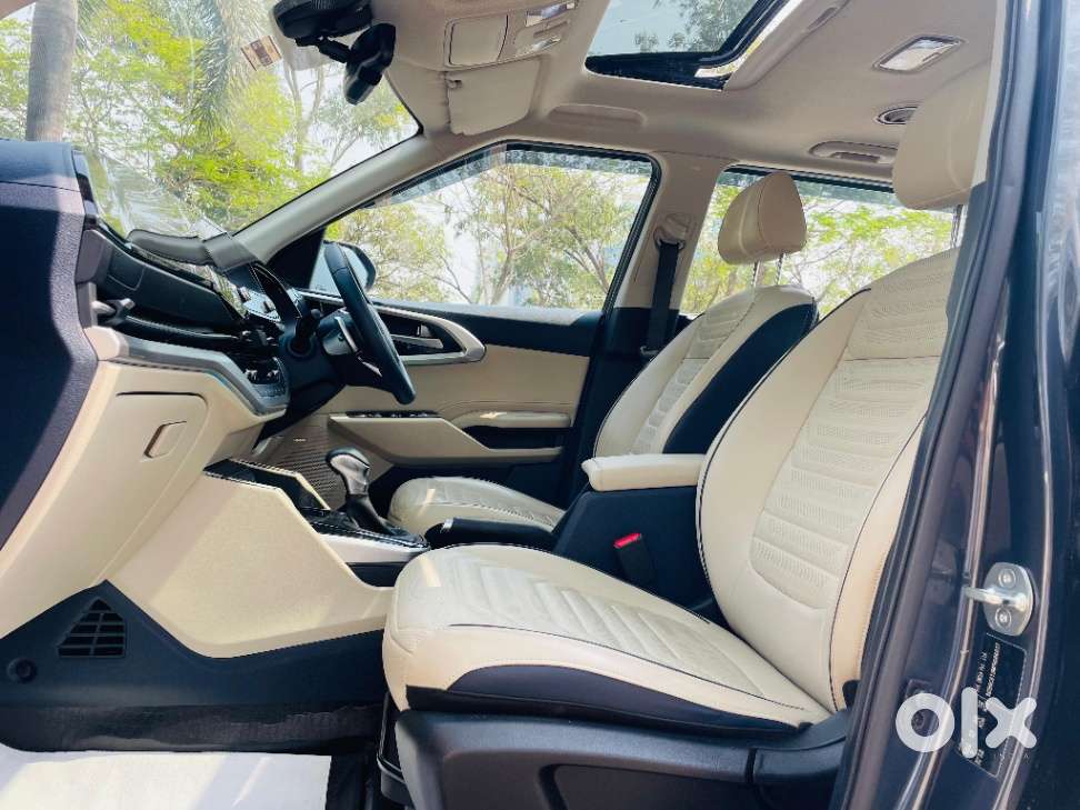 Kia Carens 1.5 Luxury Plus Diesel At 7 Str, 2023, Diesel